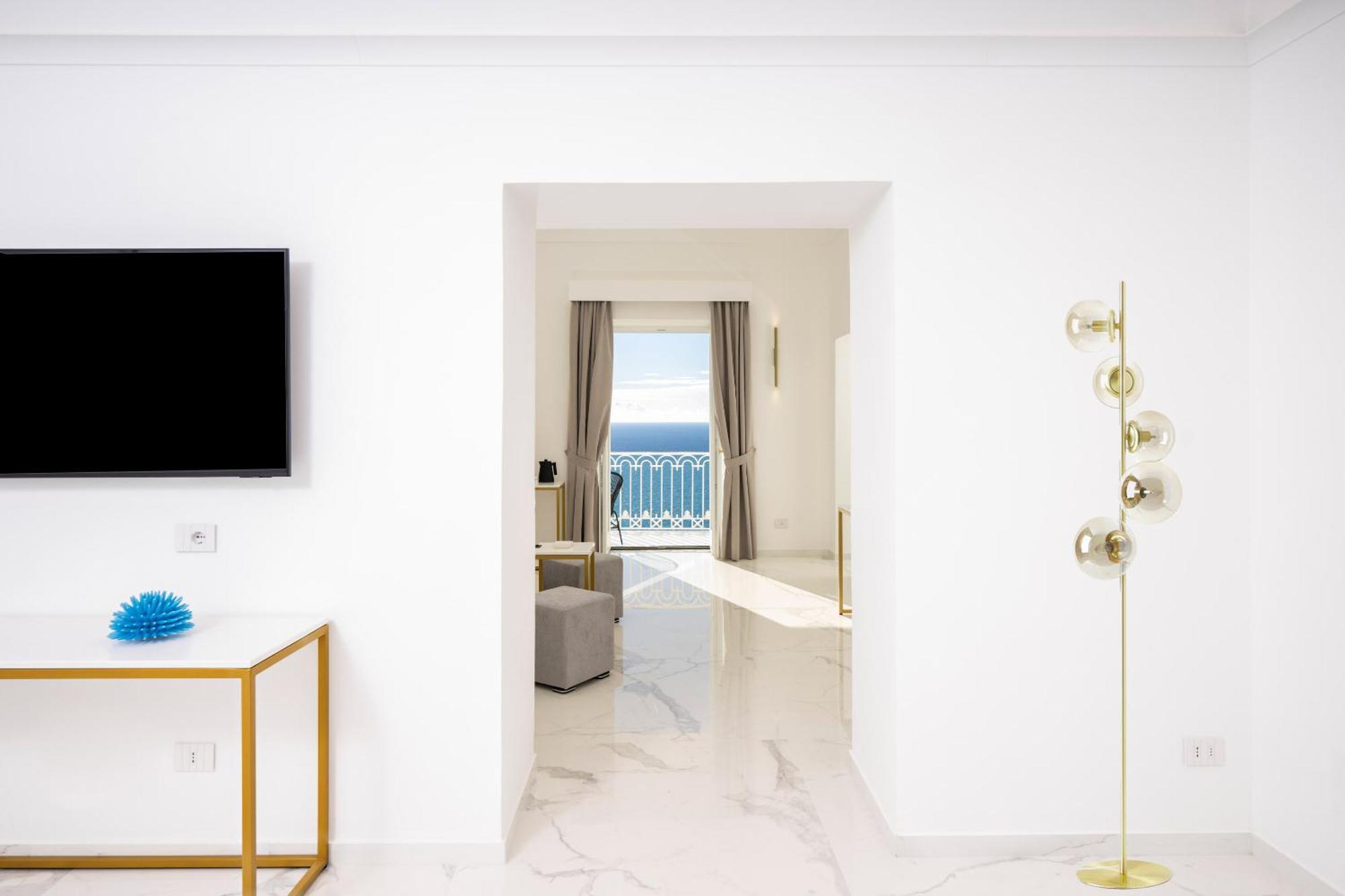 Gianlica Suites Positano Ngoại thất bức ảnh